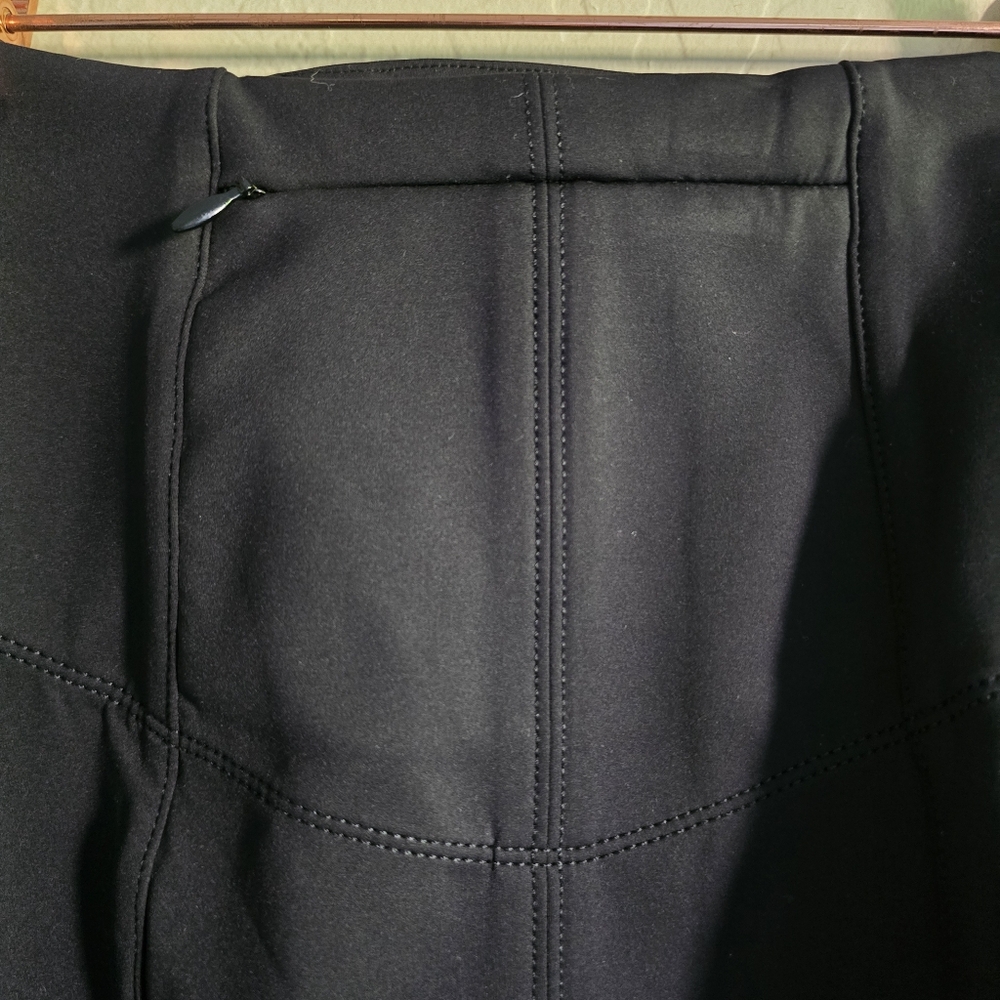 Lululemon &go Cityfarer Black Skirt Size 8 - Picture 5 of 9